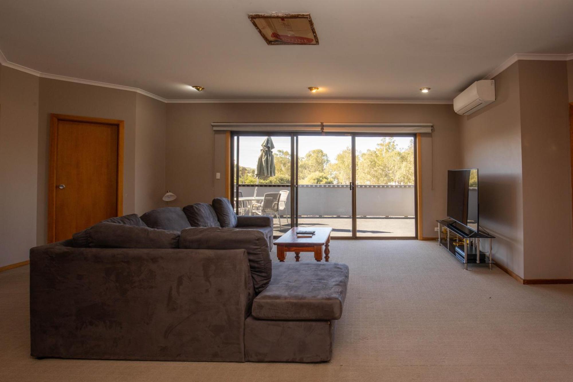 Mannum Motel Bagian luar foto