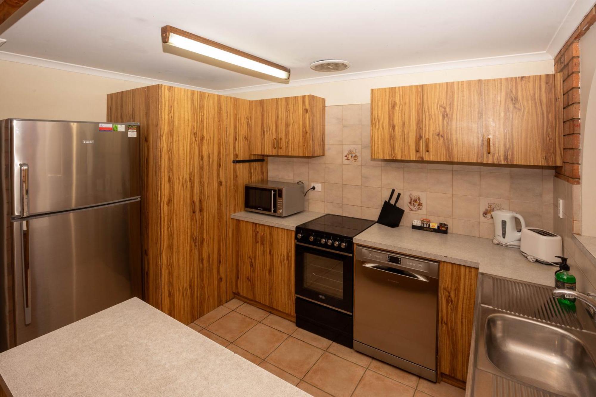 Mannum Motel Bagian luar foto