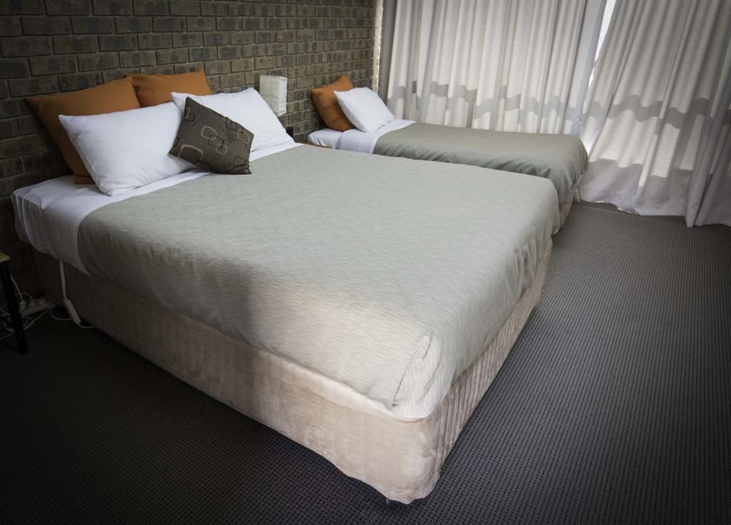 Mannum Motel Bagian luar foto